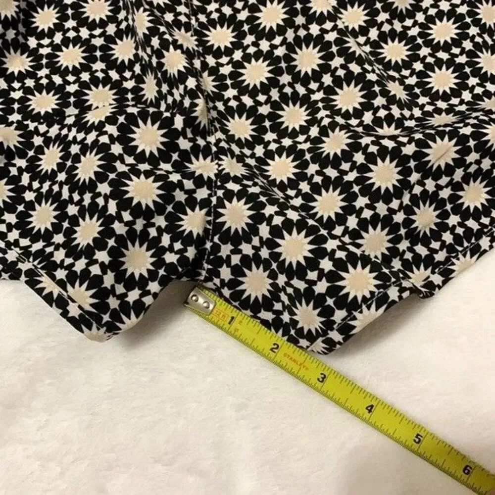 Vanilla Star High Rise Shorts Medium Geometric Sun Print Pull On Casual Workout